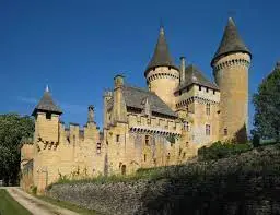 5 MOST SCARY CHATEAU IN FRANCE